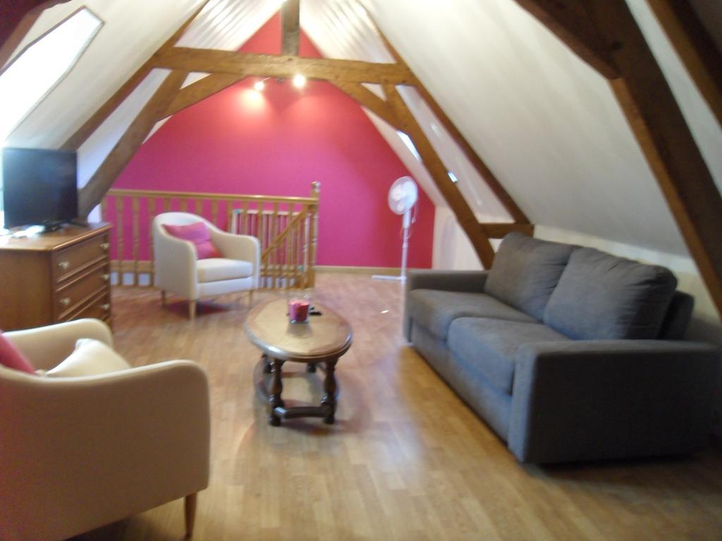 Auberge A La Ferme Surques Exterior foto